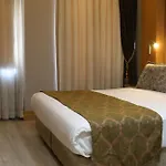 Hotel Heya