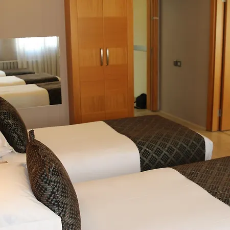 Szálloda Emerald 4*