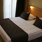 Heya ホテル 4*