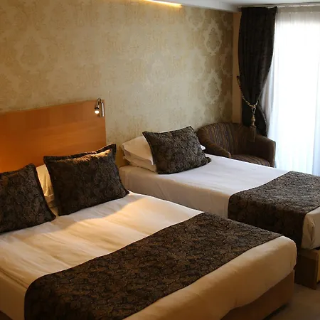 Emerald Otel 4*