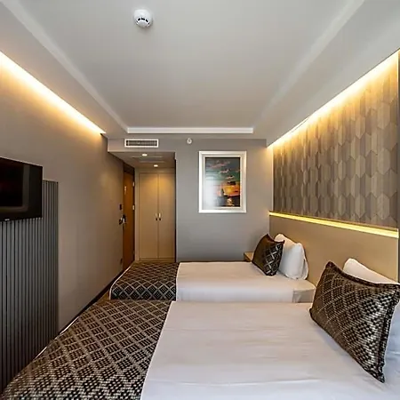 Hotel Heya 4*